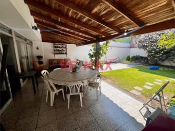 Ministerios y Entidades Gubernamentales:
•	Ministerio de Vivienda, Construcción y Saneamiento: 🏛️📍 Ubicado en la Calle Manuel Gonzales Olaechea 459,