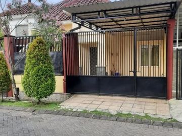 Termurah Rumah Terawat di Purimas Cluster Kuta Jalan Kembar