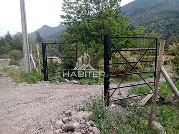 Casa en Venta en LOS QUEÑES SECTOR FRUTILLAR