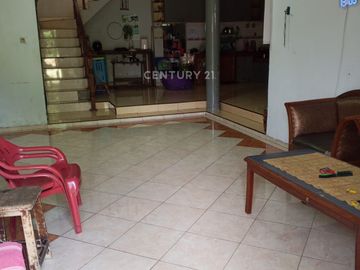 Dijual Rumah Modern Harapan Indah Bekasi Dekat Sekolah