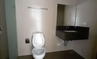 2 BEDROOM CONDO FOR SALE IN ONE WILSON SQUARE CONDOMINIUM