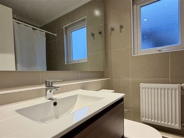 Casa en venta de 3 dorm. en Punta Arenas