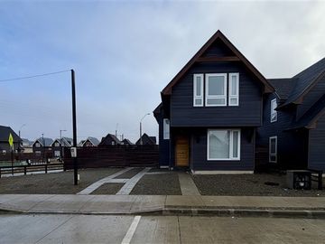 Casa en venta de 3 dorm. en Punta Arenas