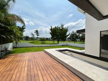Paraiso Country club