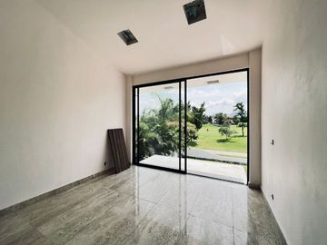 Paraiso Country club