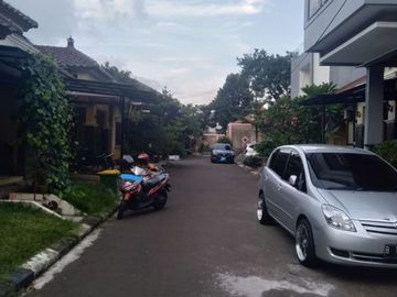 Rumah Second Rp 2.0 Milyar, 1 Lnt, di Cinere, Depok. LT 156