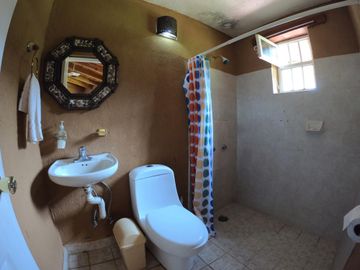 Tamazcal Erongaricuaro michoacan Hacienda centro de Retiro Rancho Vista Lago Pat