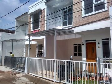 Rumah Siap Huni Buah Batu Strtaegis