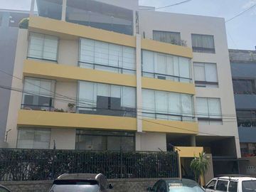 Venta de departamento Surco, en condominio cerrado