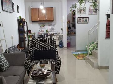 DIJUAL RUMAH CANTIK SIAP HUNI DI Jl BARITO PURI BINTARO INDAH