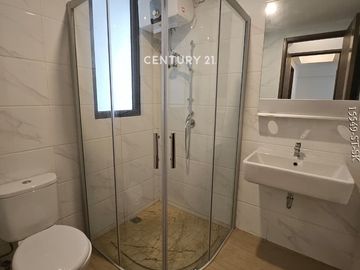 Apartemen Brand New Di Skyhouse Alam Sutera Tower Castilla