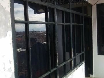 Rumah kokoh terawat 2,5 lantai masuk mobil dii Cigiringsing Cijambe ujung berung bdg timur | SUTIAH