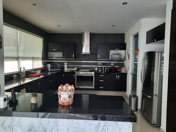 Casa en venta en Condesa Juriquilla