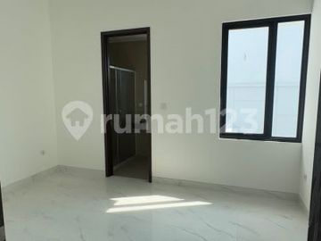 Rumah Mewah Pik 2 Dijual Cepat Harga Termurah