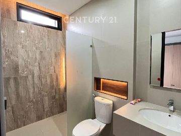 Brand New House 3 Lt Furnished By Vivere Jagakarsa Jakarta Selata