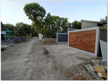 Hunian Klasik Masa Kini Dengan View Asri Di Klaten Barat