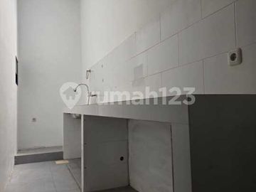 Rumah 2 Lantai Pondok Tjandra Waru Sidoarjo - Rm174apd