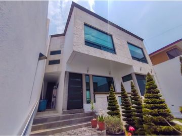Casas En Venta En Lomas Del Marmol 1a Sección La Calera