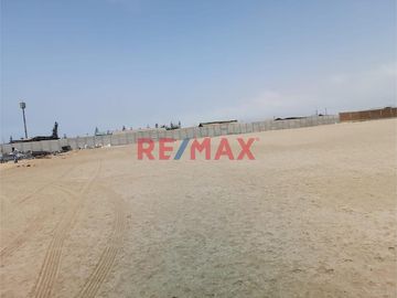 EXCELENTE TERRENO INDUSTRIAL EN VENTA PUNTA HERMOSA LIMITE LURIN!
Contacto: Jeanett Aragón Celular: 9.9.8.0.1.0.3----. Oficina: 7.5.1.7.5.3.9 Email: