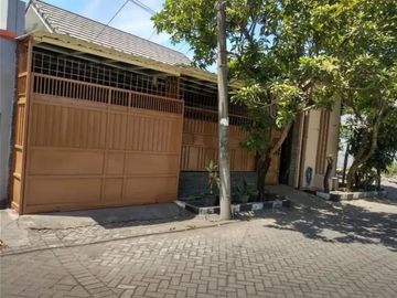 Rumah di Babatan Mukti Wiyung Row 3 Mobil Termurah