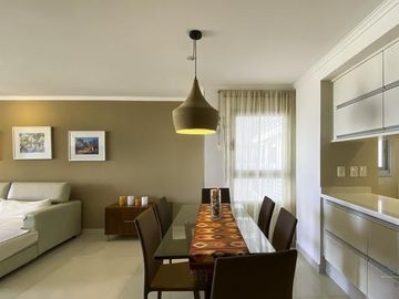 Miami Boulevar 2 dormitorios 2 baños garage Punta del Este  Venta