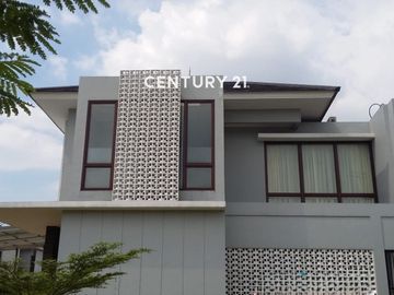 Disewakan Rumah Posisi Hook Dan Siap Huni Di Discovery Bintaro