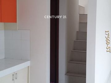 Disewakan Rumah Posisi Hook Dan Siap Huni Di Discovery Bintaro