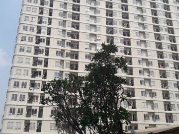 Dijual Cepat Unit 2 BR Apartemen Cinere Bellevue Suites, Cinere