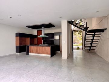 Casa en Venta en Coto Privado Zona Norte Colima