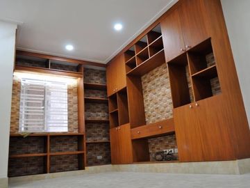 FOR SALE Semi Furnished 8BR House and Lot in Carmel 5 Subdivision