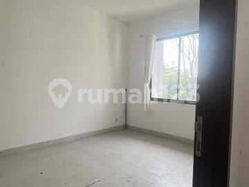 Dijual Rumah Mewah Semi Furnished di Vermont Parkland BSD City Tangerang
