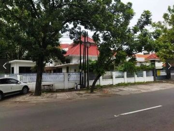 Rumah bangunan usaha raya darmo kali Pln 50k w