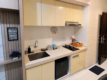 Apartemen Sky House Tower Leony BSD siap huni full furnished