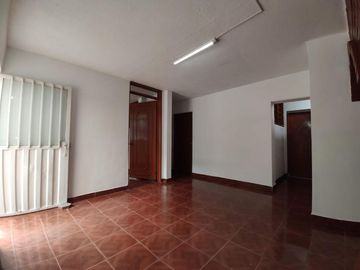 casa en venta en santa lucia. Cod V24449