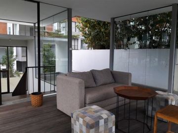 RUMAH VILLA DAGO BANDUNG VIEW PEGUNUNGAN & HUTAN PINUS