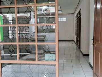 Di Sewakan Rumah 2 Kamar Siap Huni di Taman Kopo Indah 2 Bandung