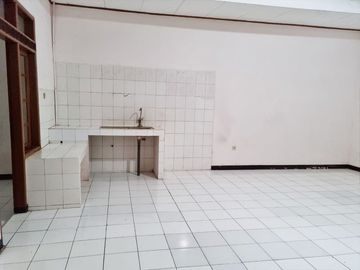 Di Sewakan Rumah 2 Kamar Siap Huni di Taman Kopo Indah 2 Bandung