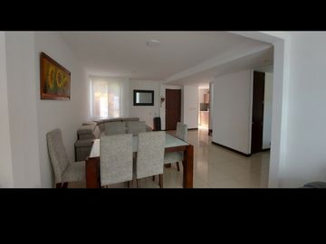 casa en venta en hacienda el castillo. Cod V16587