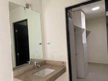 Casas Venta García Zona Cumbres 70-CV-1297