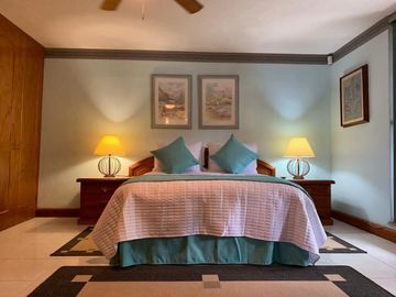 Residencia en Venta, Club de Golf San Gaspar, Cuernavaca, Morelos