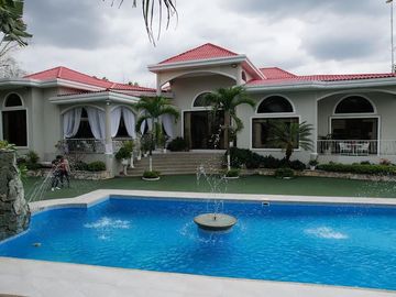 VENTA LUJOSA MANSIÓN VÍA A LA COSTA (JLR)