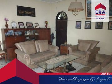 Jual Rumah Lokasi Strategis