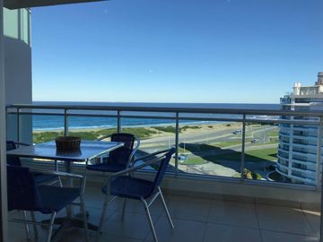 Departamento en venta - Playa Brava - Punta del Este