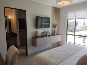Casa en venta al norte de la ciudad Fracc. Sorrento modelo Bari 2