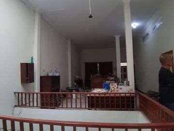 Rumah Dukuh Kupang Barat Bebas banjir, bisa untuk rumah kost