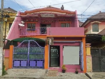 Rumah 2 lantai bergaya modern siap huni di sidosermo pdk, surabaya