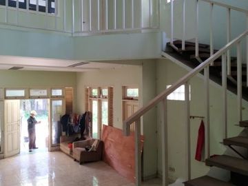 Disewa Rumah (Unfurnish) Siap Pakai Cocok Untuk Usaha Di Lebak Bulus,Cilandak Jakarta Selatan