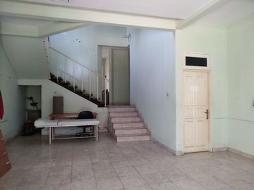 Disewa Rumah (Unfurnish) Siap Pakai Cocok Untuk Usaha Di Lebak Bulus,Cilandak Jakarta Selatan
