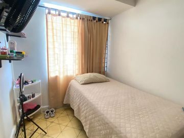 casa en venta en las mercedes. Cod V342