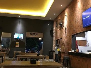 Rumah Jln Khairil Anwar Listrik 13.200 watt Hadap Selatan